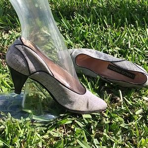 MAUD FRIZON PARIS  LINEN VINTAGE PUMP 39